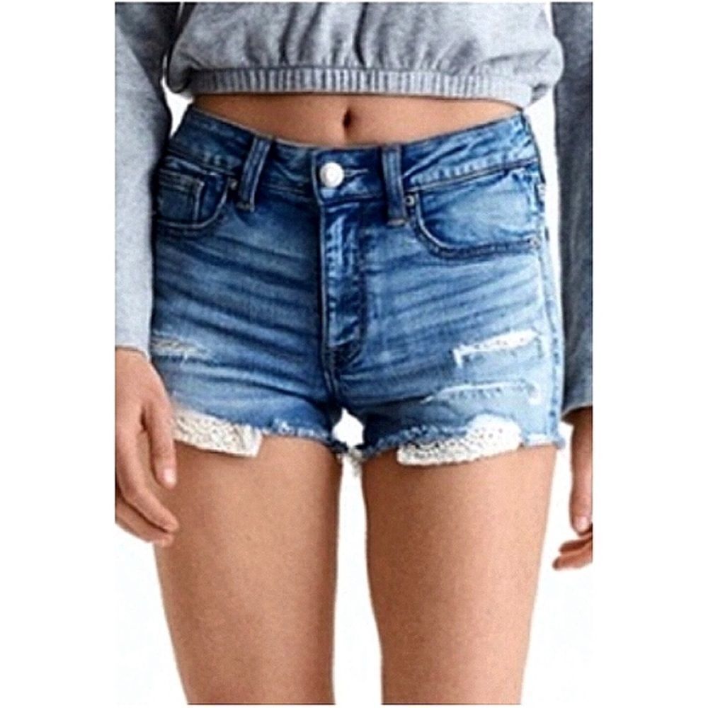 EUC DISTRESSED WOMEN’S SIZE 6 AMERICAN EAGLE HI-RISE SHORTIE W/LACE POCKETS